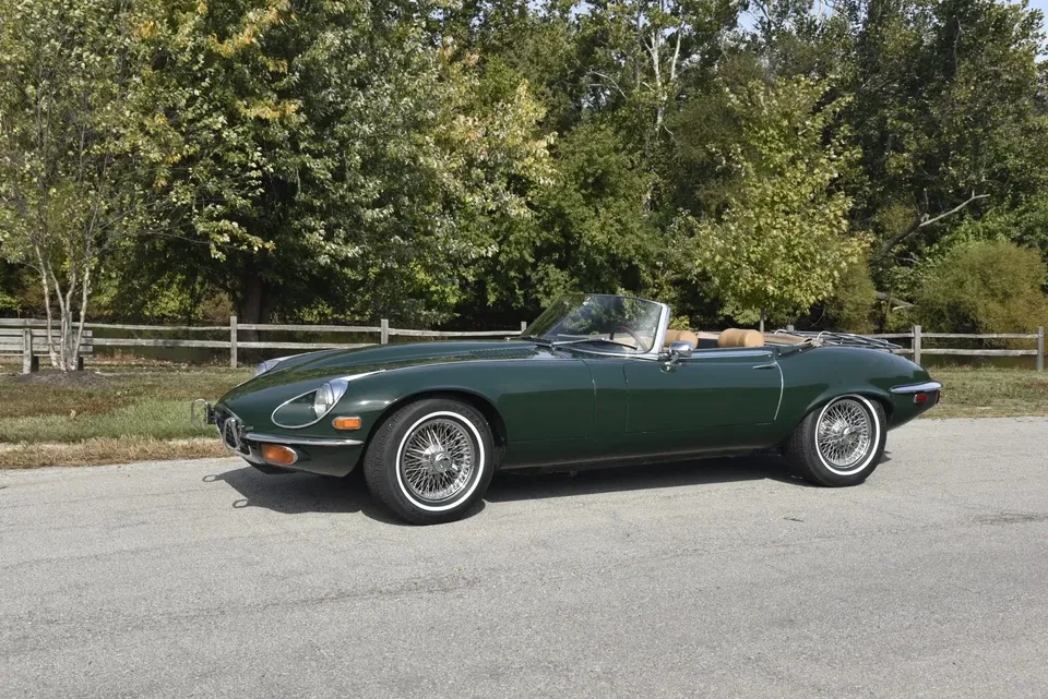 1972 Jaguar E-Type Series 3 V12 - Image 1 of 6