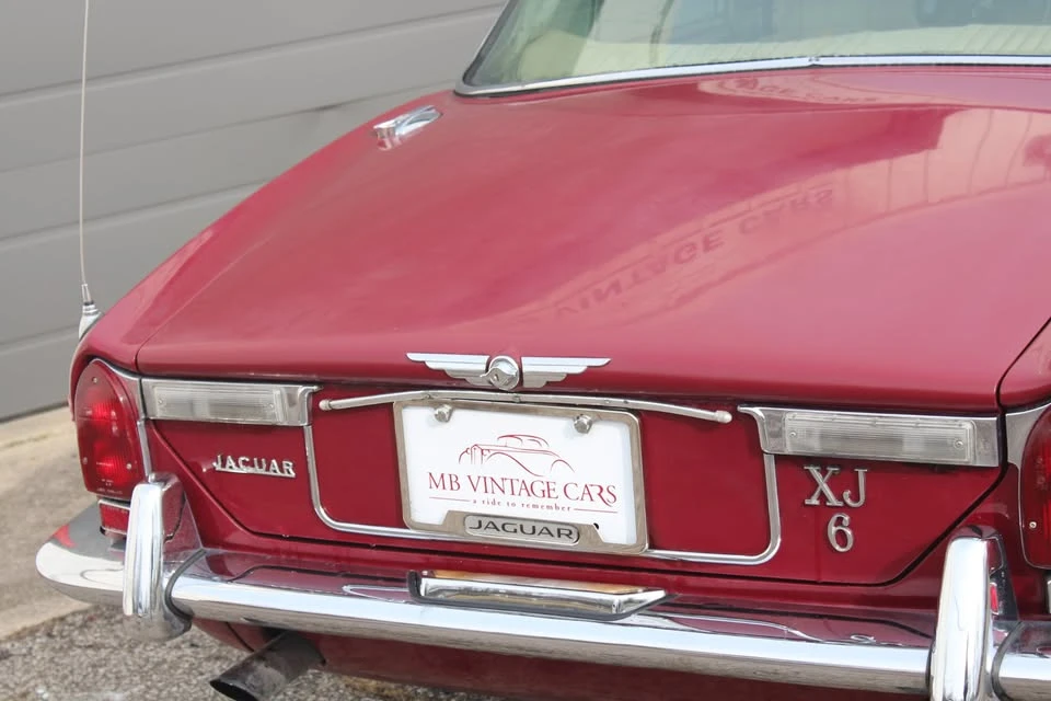 1972 Jaguar XJ Series 1 - Image 10 of 19