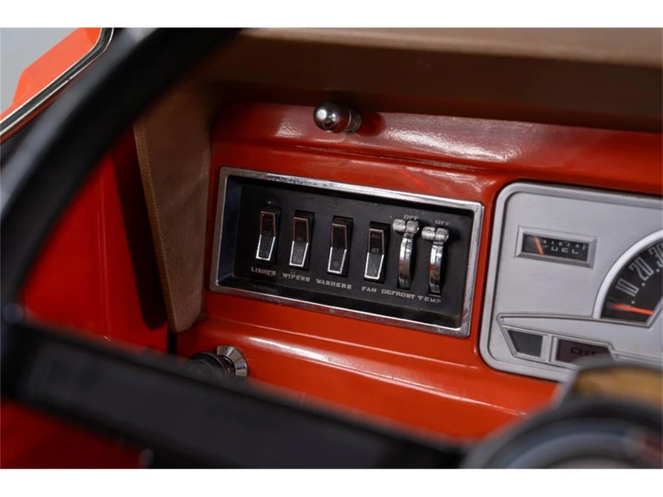 1972 Jeep Jeepster Commando - Image 13 of 31