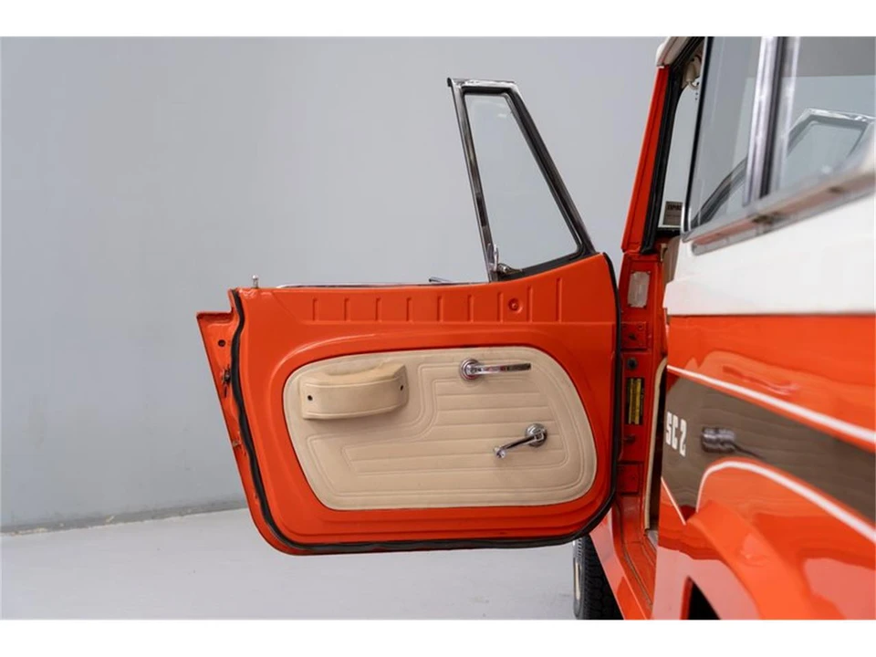 1972 Jeep Jeepster Commando - Image 9 of 31