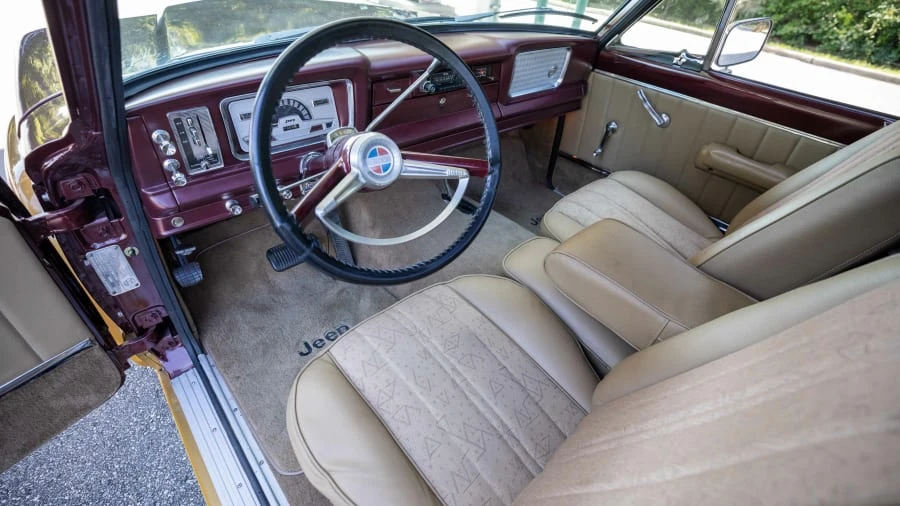 1972 Jeep SJ Gladiator - Image 4 of 22
