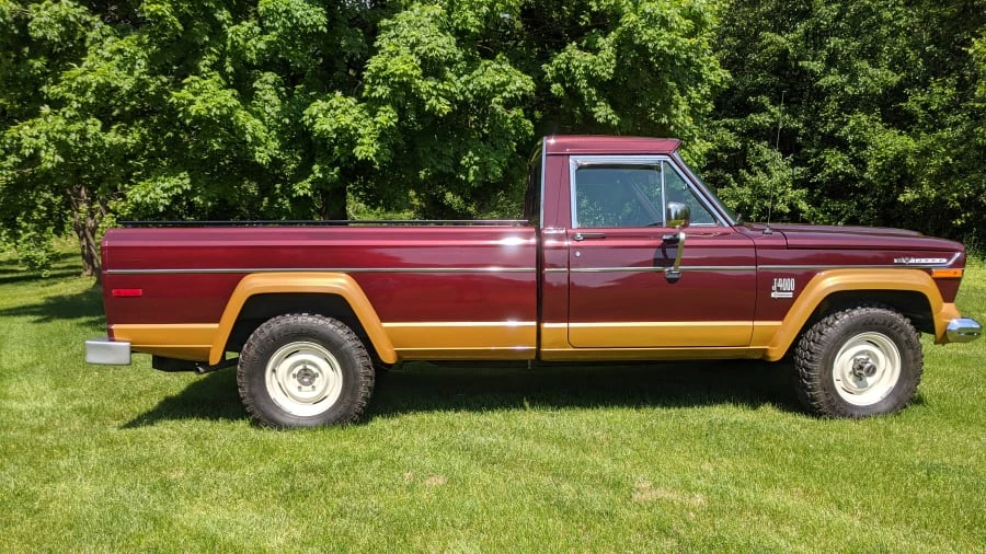 1972 Jeep SJ Gladiator - Image 2 of 17