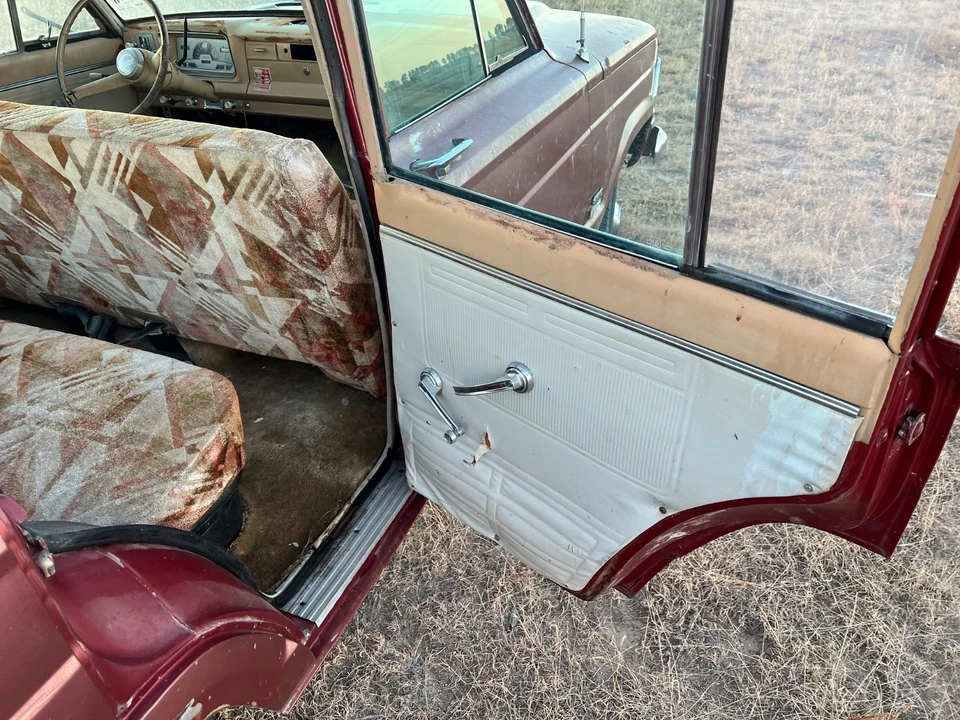 1972 Jeep SJ Wagoneer - Image 14 of 20
