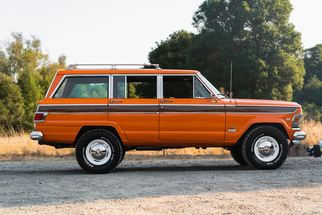 1972 Jeep SJ Wagoneer - Image 6 of 31