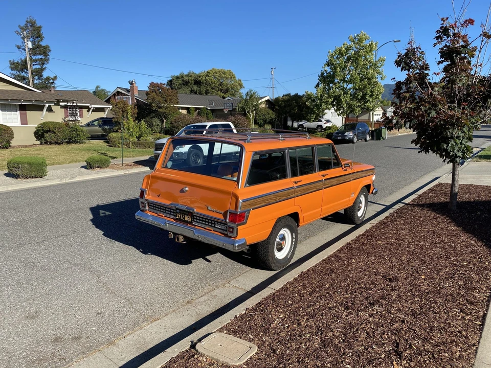 1972 Jeep SJ Wagoneer - Image 13 of 31