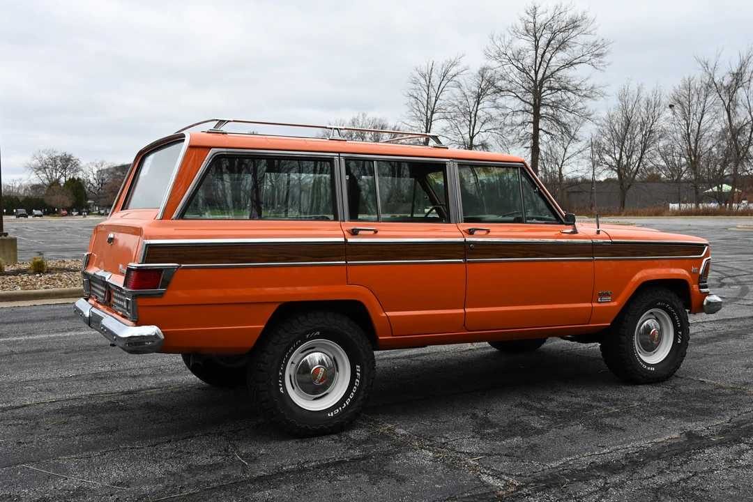 1972 Jeep SJ Wagoneer - Image 15 of 31