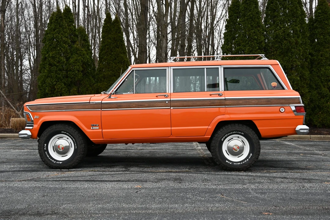 1972 Jeep SJ Wagoneer - Image 8 of 31