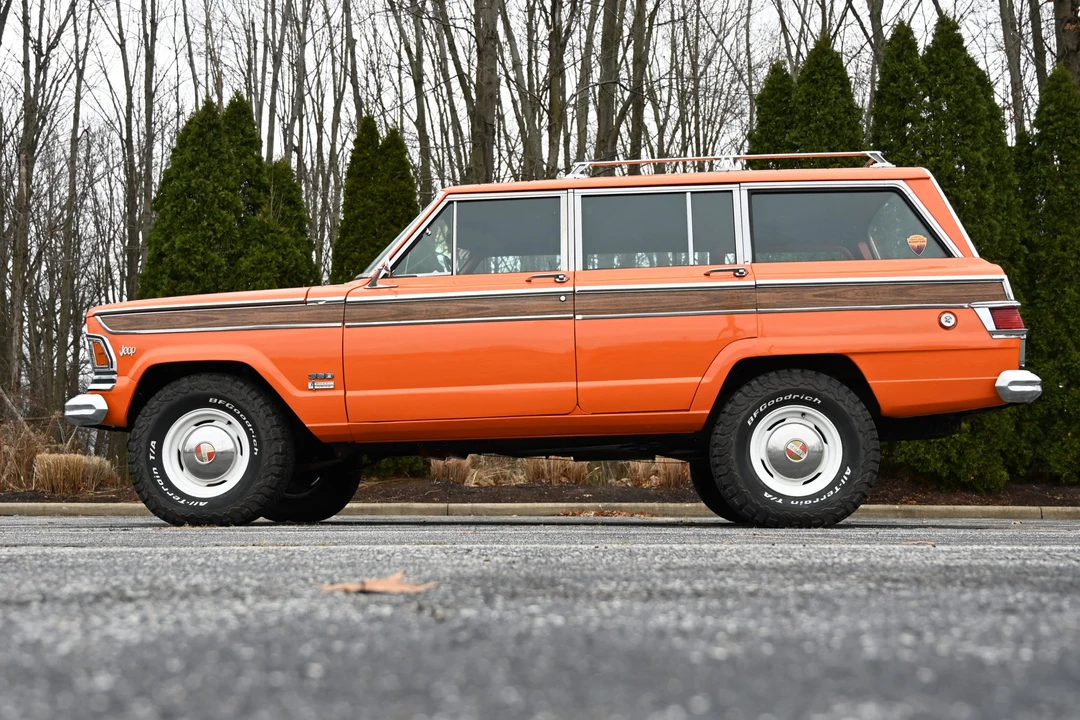 1972 Jeep SJ Wagoneer - Image 7 of 31