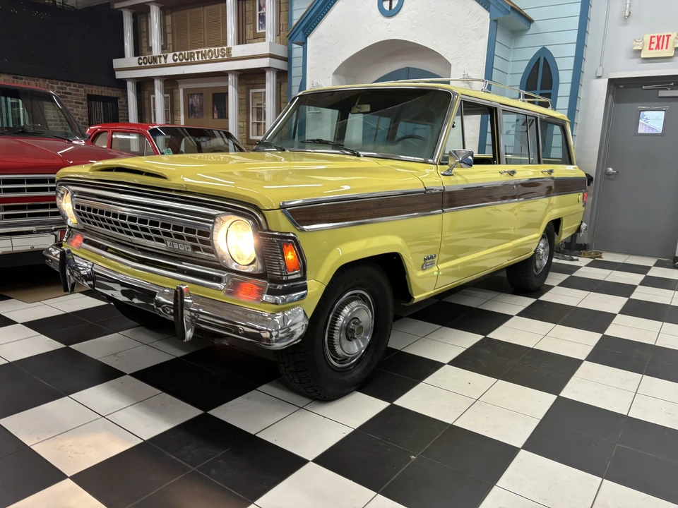 1972 Jeep SJ Wagoneer - Image 3 of 31