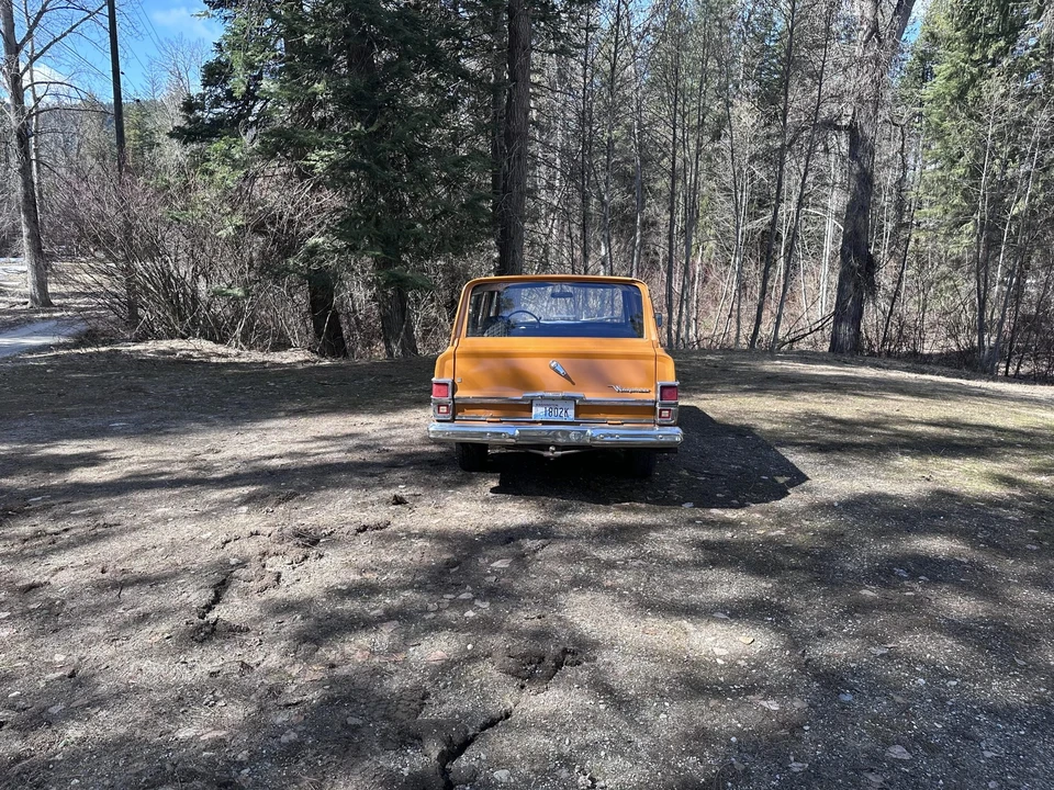 1972 Jeep SJ Wagoneer - Image 10 of 31