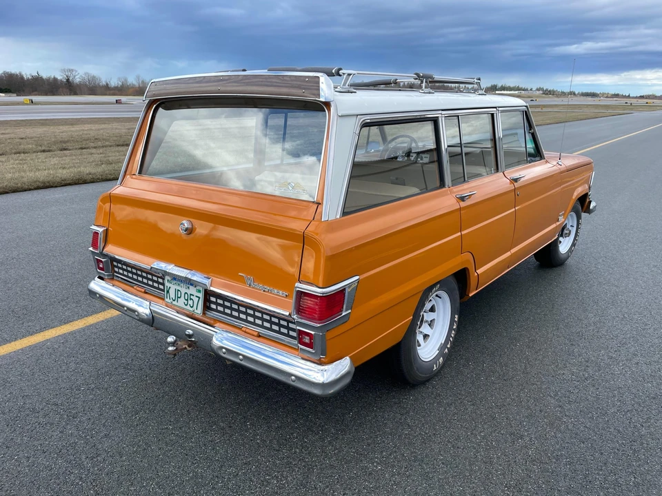 1972 Jeep SJ Wagoneer - Image 13 of 31