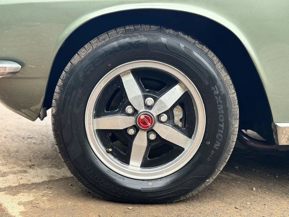 1972 Jensen Interceptor - Image 15 of 30