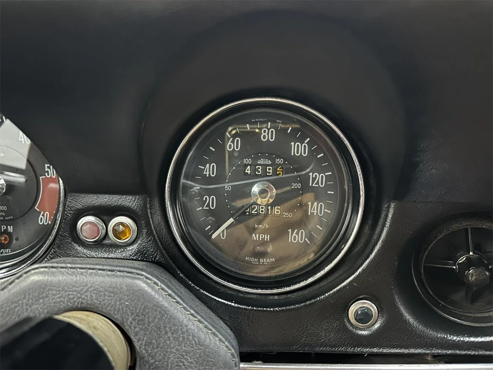 1972 Jensen Interceptor - Image 26 of 31