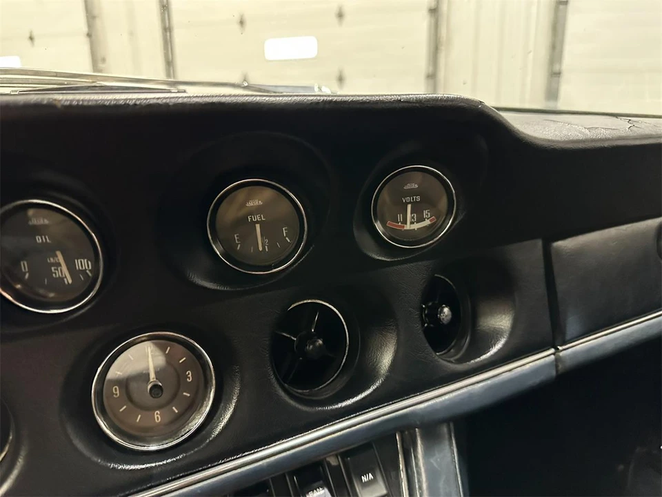 1972 Jensen Interceptor - Image 28 of 31