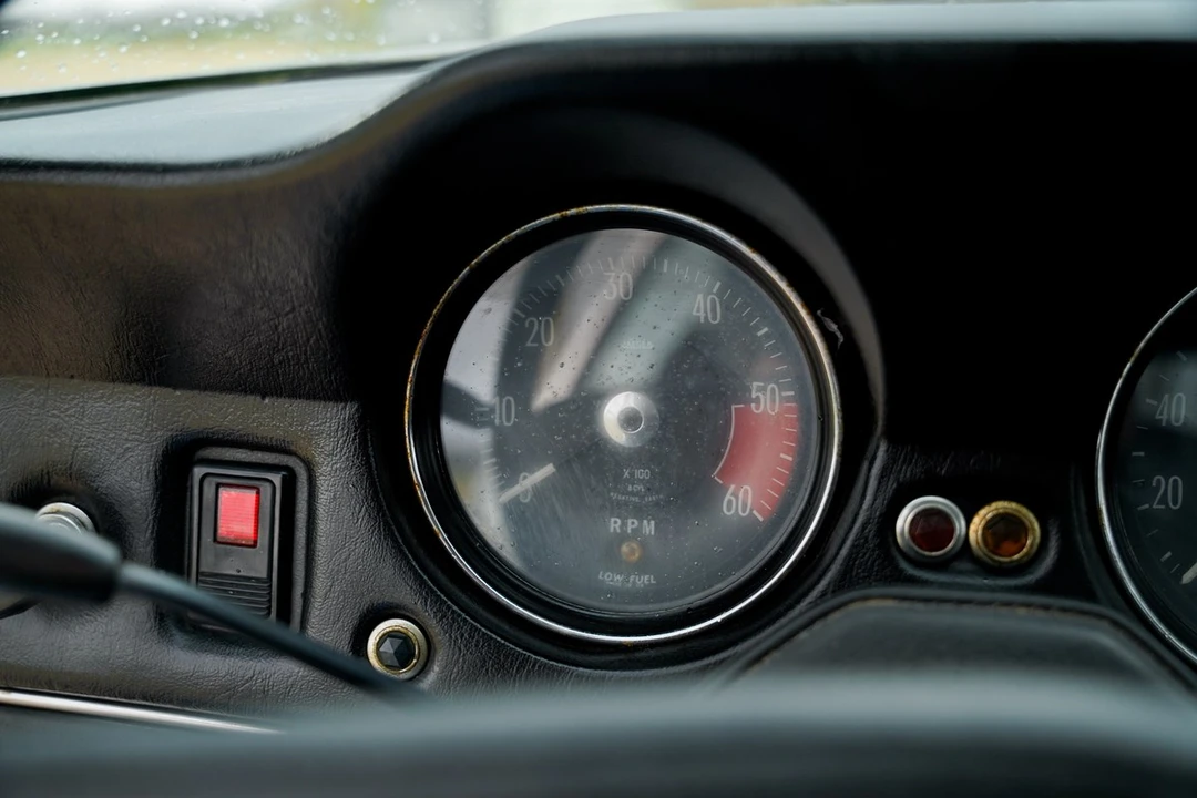 1970 Jensen Interceptor - Image 17 of 30