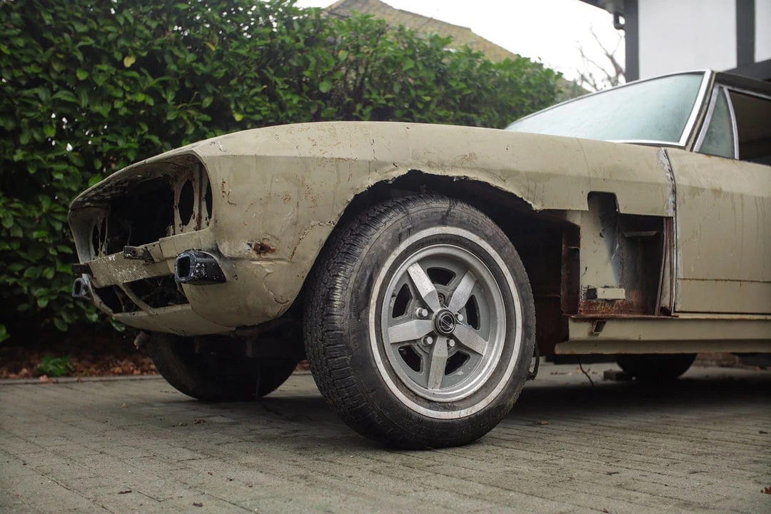 1974 Jensen Interceptor - Image 17 of 30