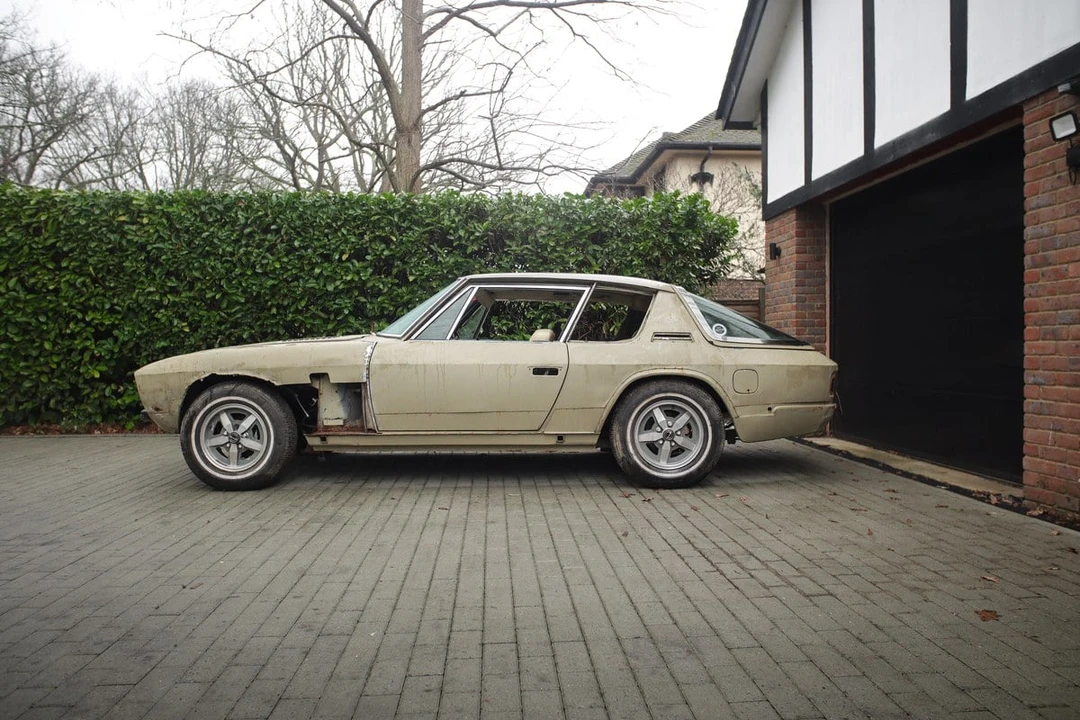 1974 Jensen Interceptor - Image 2 of 30