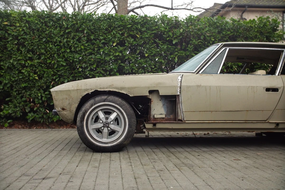 1974 Jensen Interceptor - Image 16 of 30