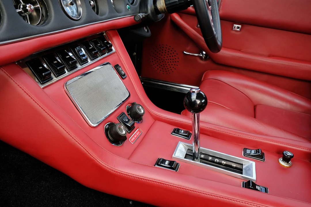 1972 Jensen Interceptor - Image 15 of 31