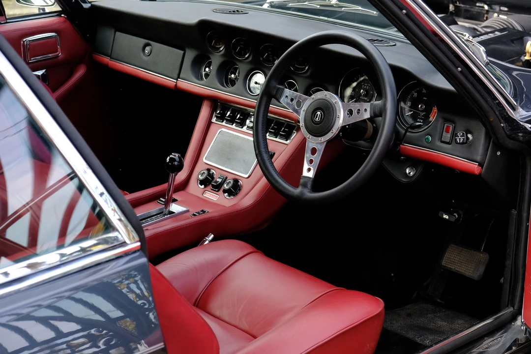 1972 Jensen Interceptor - Image 5 of 31