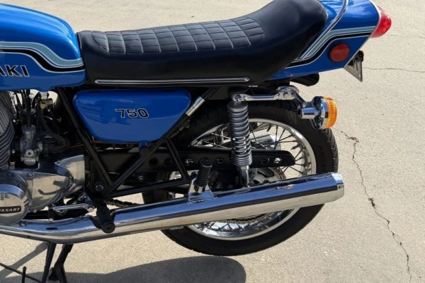 1972 Kawasaki H2 Mach IV - Image 6 of 7