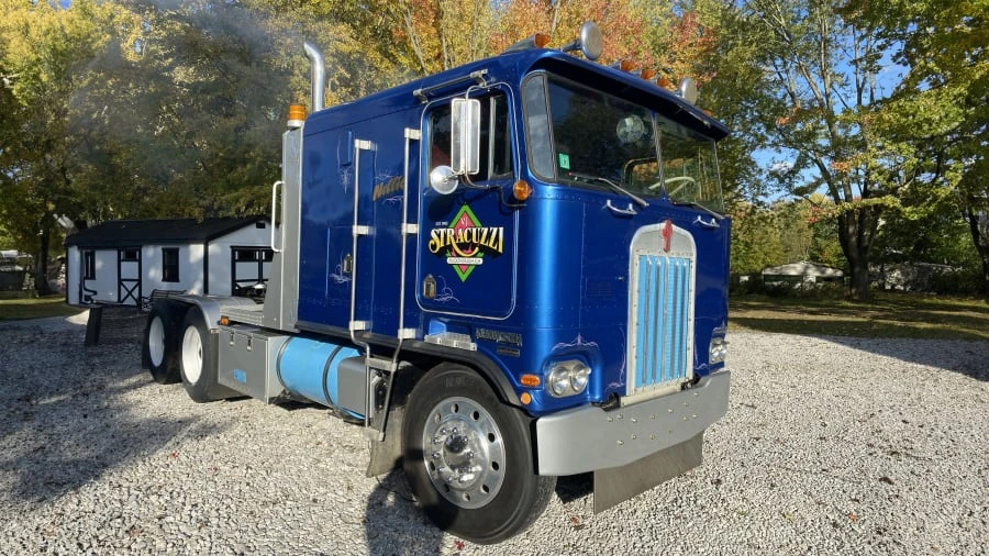 1972 Kenworth - Image 5 of 31