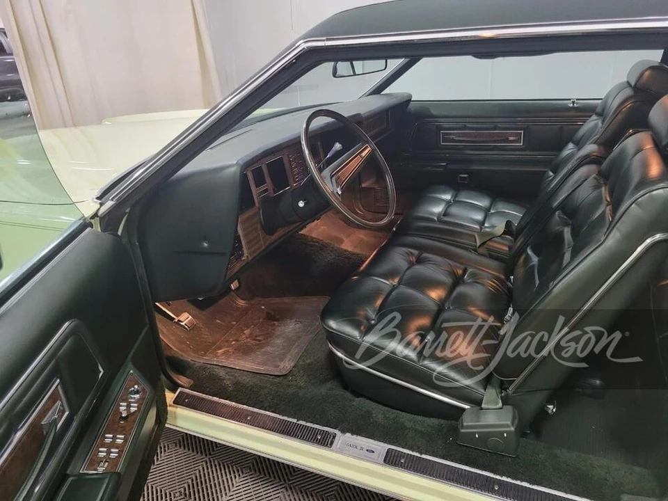 1972 Lincoln Continental Mark IV - Image 4 of 8