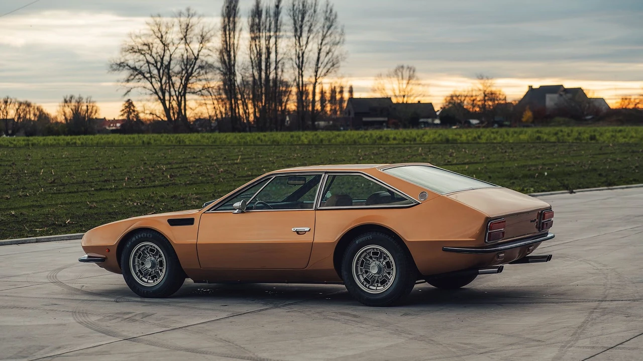 1972 Lamborghini Jarama - Image 17 of 31