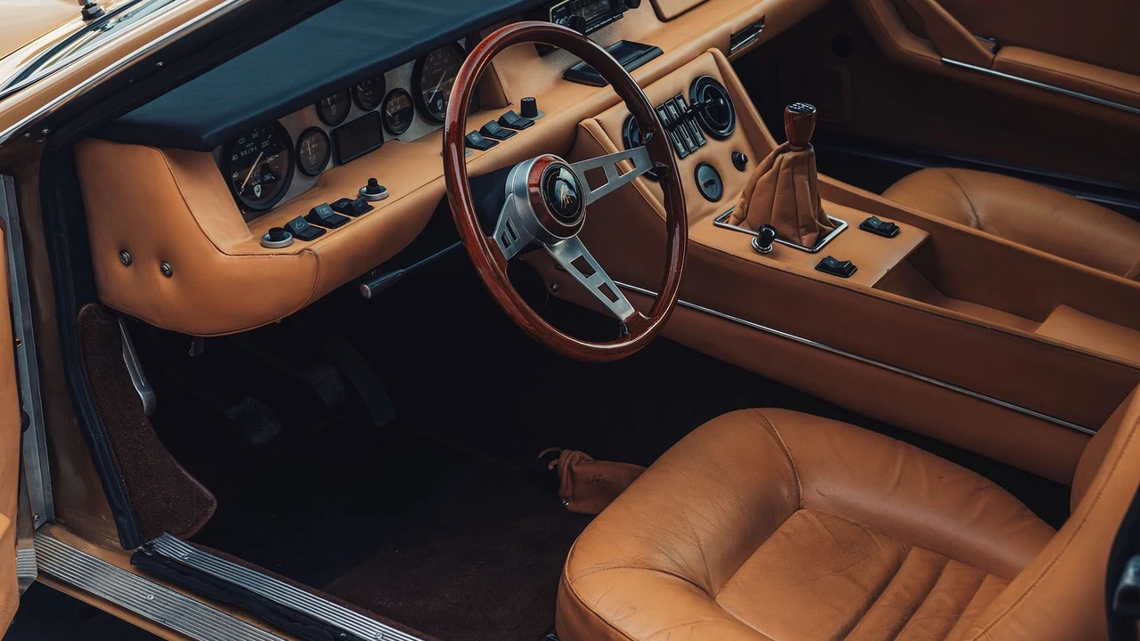 1972 Lamborghini Jarama - Image 6 of 31