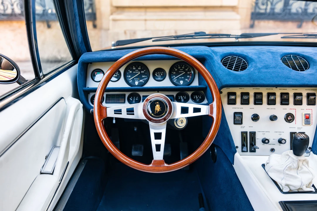 1972 Lamborghini Jarama - Image 24 of 31