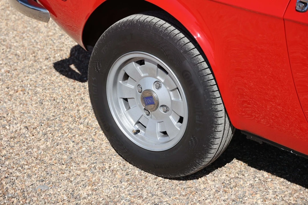 1972 Lancia Fulvia - Image 12 of 31