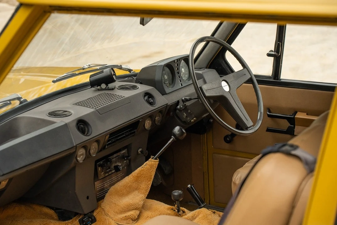 1972 Land Rover Range Rover Classic - Image 21 of 30