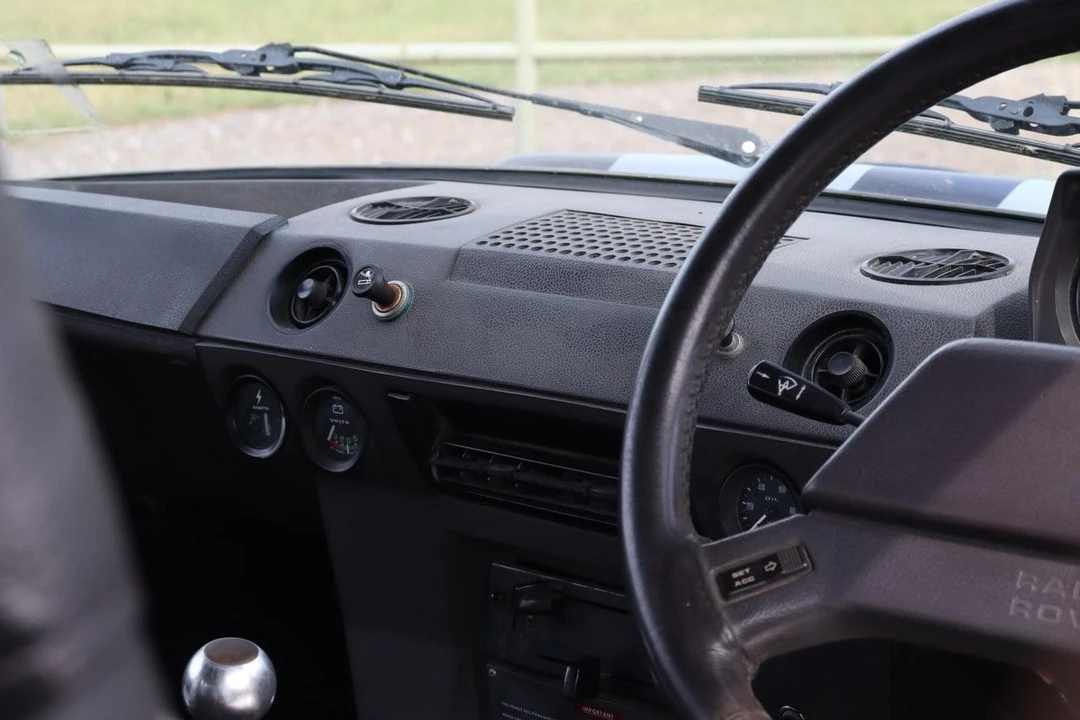 1972 Land Rover Range Rover Classic - Image 15 of 29
