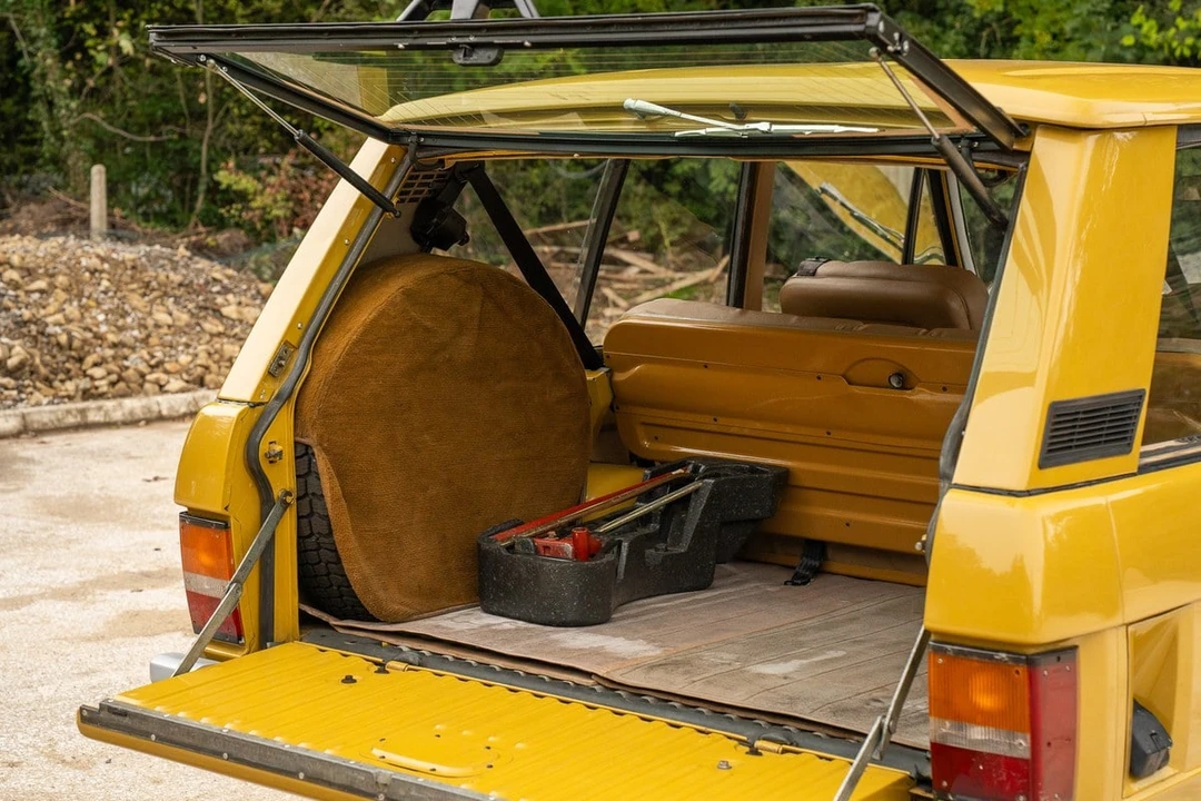 1972 Land Rover Range Rover Classic - Image 13 of 30