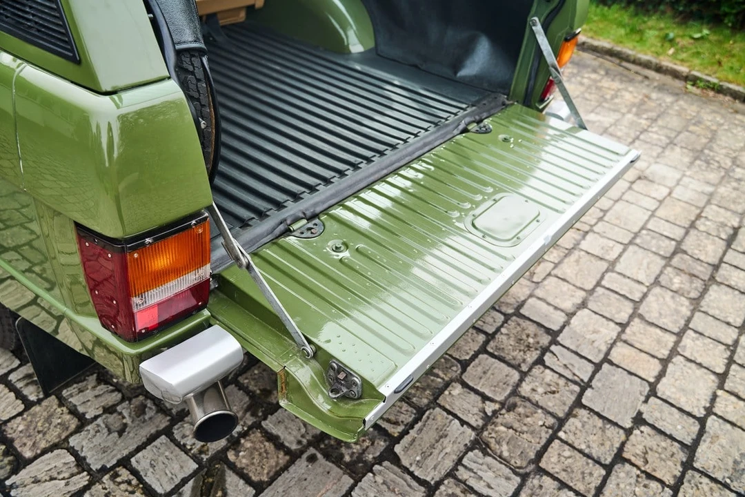 1972 Land Rover Range Rover Classic - Image 29 of 30