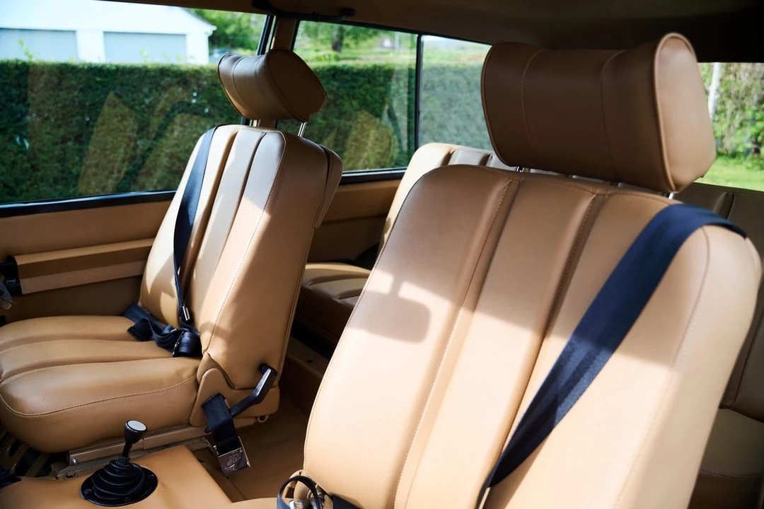 1972 Land Rover Range Rover Classic - Image 13 of 30