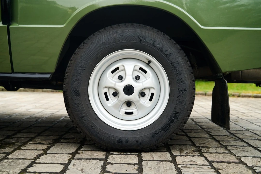 1972 Land Rover Range Rover Classic - Image 16 of 30