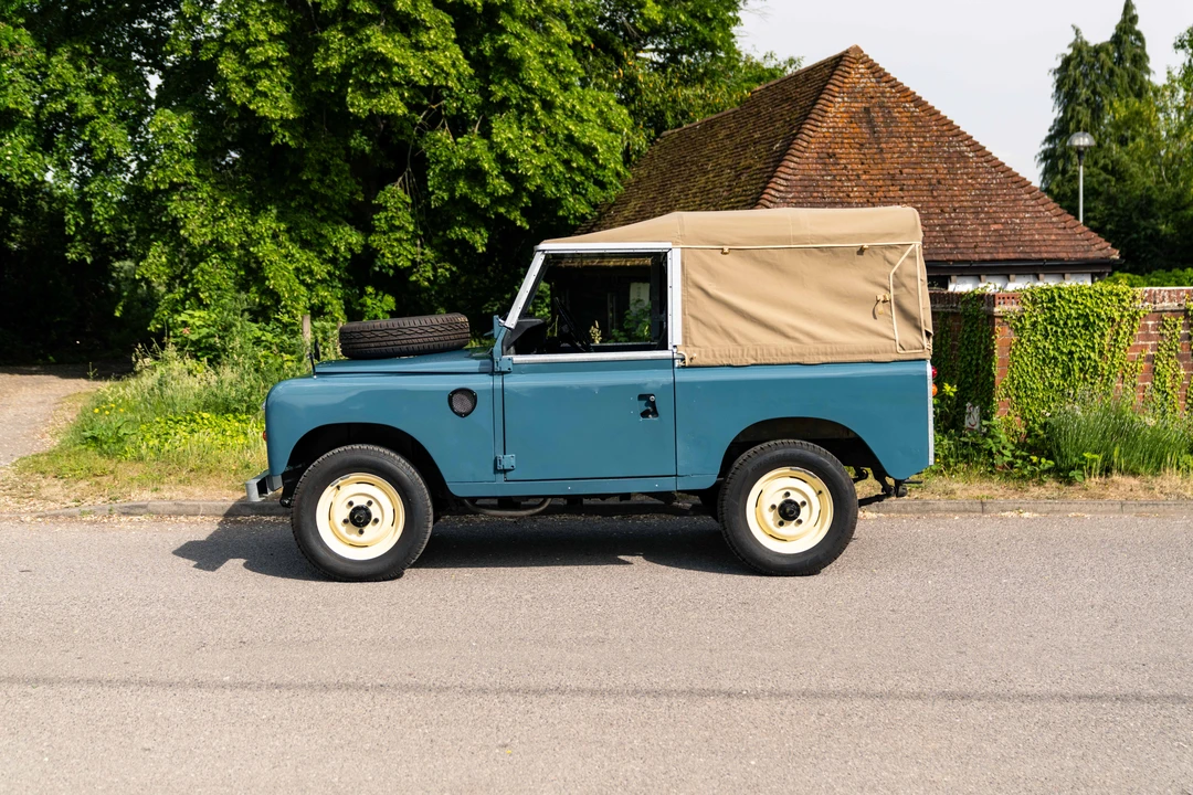 1971 Land Rover Series III 88 - Image 17 of 31