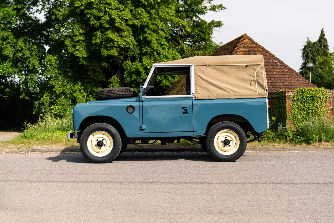 1971 Land Rover Series III 88 - Image 4 of 31