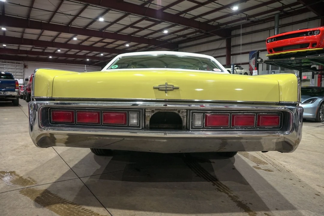 1972 Lincoln Continental 5th Gen - Image 6 of 12