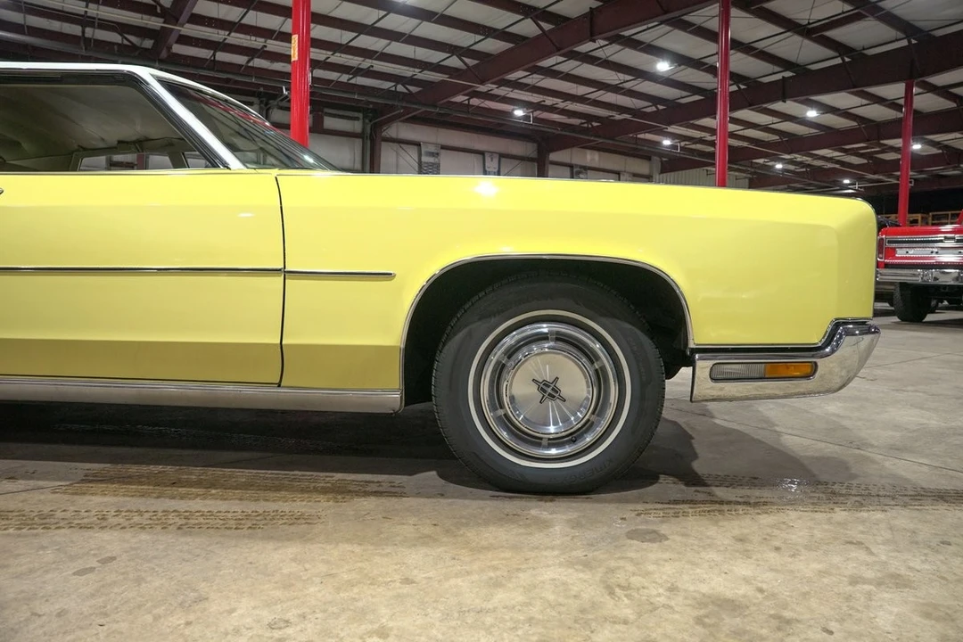 1972 Lincoln Continental 5th Gen - Image 11 of 21
