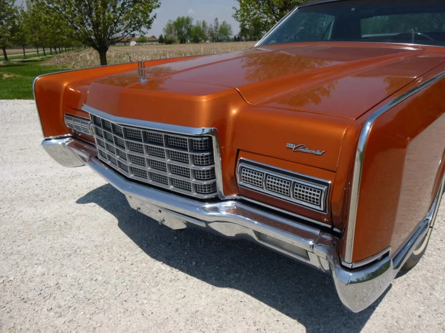 1972 Lincoln Continental 5th Gen - Image 4 of 4