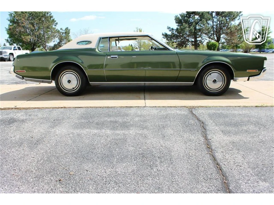1972 Lincoln Continental 5th Gen - Image 22 of 31