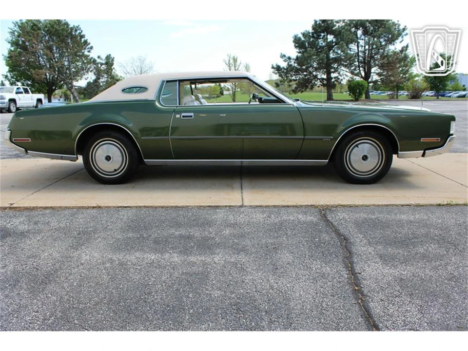 1972 Lincoln Continental 5th Gen - Image 14 of 31