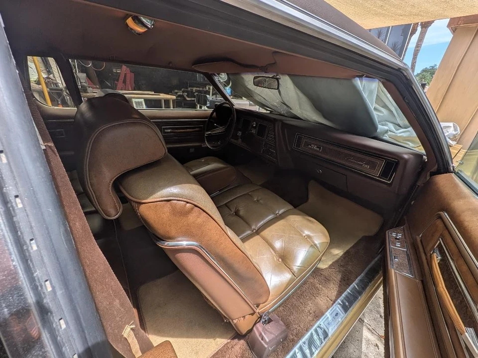 1972 Lincoln Continental 5th Gen - Image 13 of 24