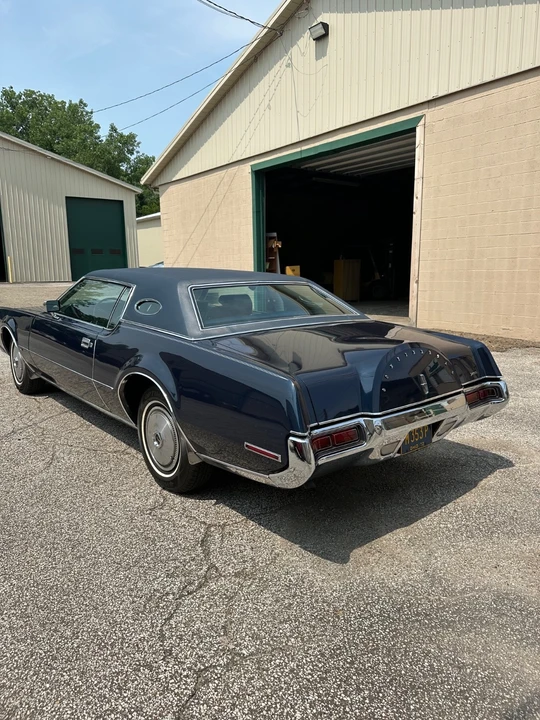1972 Lincoln Continental 5th Gen - Image 19 of 19