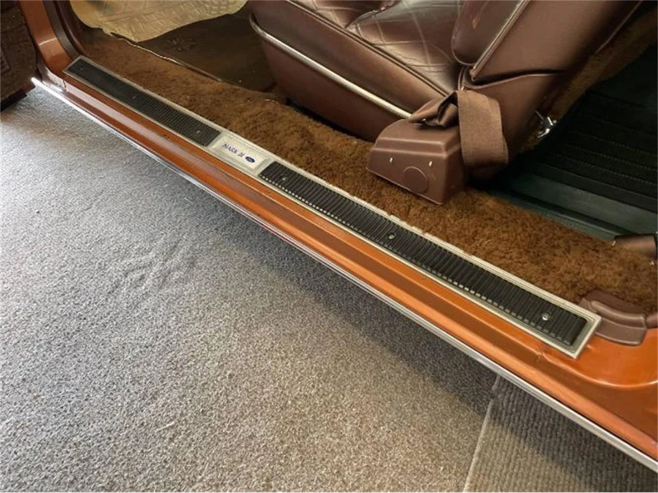 1972 Lincoln Continental 5th Gen - Image 12 of 25