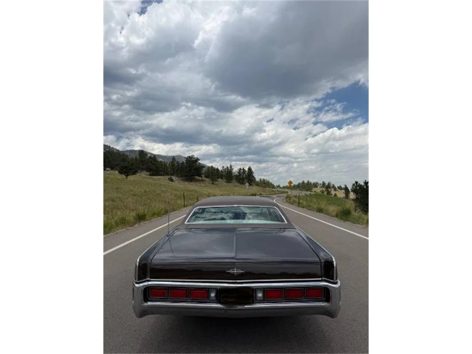 1972 Lincoln Continental 5th Gen - Image 4 of 23