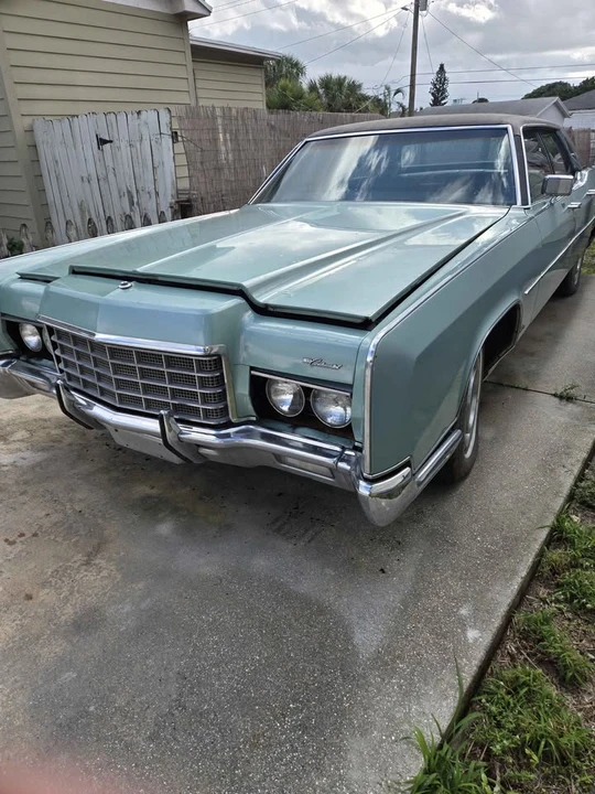1972 Lincoln Continental 5th Gen - Image 2 of 3