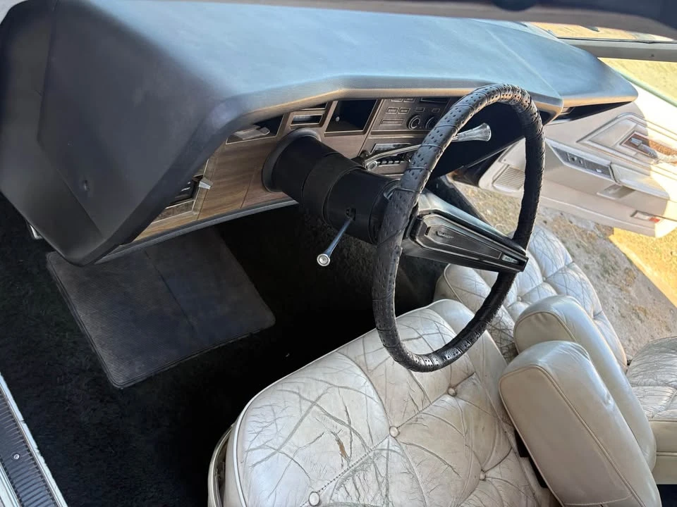 1972 Lincoln Continental 5th Gen - Image 9 of 11